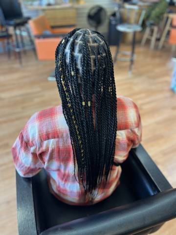 African Hair Braiding Feelings gallery picture 5